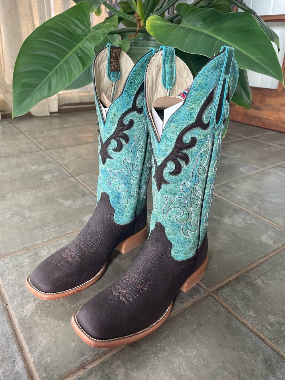Hondo Turquoise & Brown Western Boots